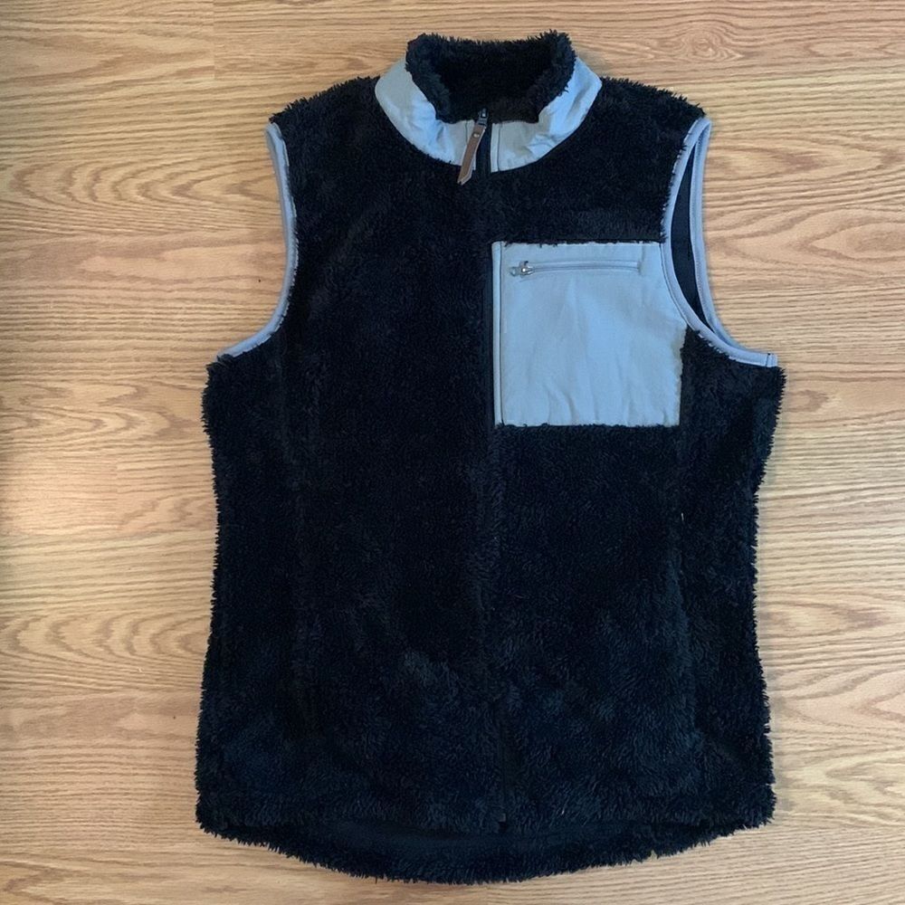 Charles River Womens Black Fleece Vest Size M